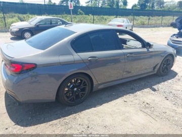 BMW Seria 5 G30-G31 2021 BMW Seria 5 xDrive 2021 4.4l 4.4 Benzyna 523KM, zdjęcie 4