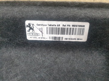 PEUGEOT 2008 II 2 19-R POLIČKA ZADNÍ KUFRU 9825755580 ORIG.
