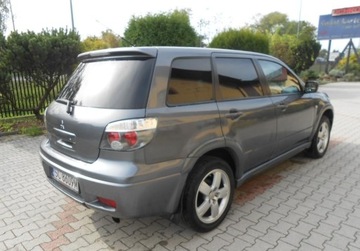 Mitsubishi Outlander I 2.0 i 16V 4WD Turbo 202KM 2005 Mitsubishi Outlander Mitsubishi Outlander I, zdjęcie 3