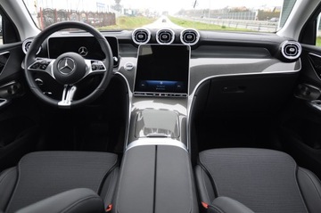 Mercedes GLC C254/X254 Coupe 2.0 220d 197KM 2024 Mercedes GLC 220d COUPE 4MATIC Krajowy Bezwypadkowy Na Gwarancji Fabrycznej, zdjęcie 2