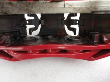 Audi A6 C8 S6 A7 передний зажим 4K0615105AL