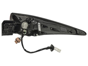 MITSUBISHI OUTLANDER 2021- SVĚTLO ZADNÍ LEVÝ 221122