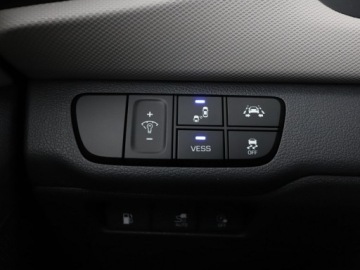 Hyundai IONIQ Hatchback 1.6 GDi 141KM 2017 Hyundai IONIQ Plug-In full LED jasne skóry klima, zdjęcie 35