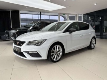 Seat Leon III Hatchback Facelifting 1.5 EcoTSI 130KM 2019 Seat Leon FR Beats Audio ACC DCC Ambiente LED CarPlayAndroid Auto