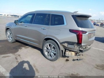 Cadillac 2022 Cadillac XT6 Premium Luxury 2022 3.6l 3.6 Benzyna 310KM, zdjęcie 4