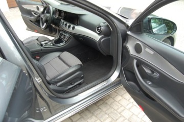 Mercedes Klasa E W213 Limuzyna 2.0 220d 194KM 2016 E-KLASA W213 2.0 194PS Avantgarde Tylko 152Tkm Temp.Aktywny Kamera Ambiente, zdjęcie 16