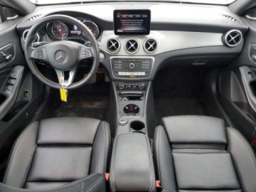 Mercedes CLA C117 2018 Mercedes-Benz CLA Cla 250 4matic 2.0 Benzyna 208KM, zdjęcie 6
