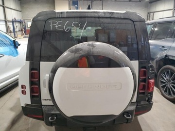 Land Rover Defender IV (L663) 2025 Land Rover Defender 130 X-Dynamic Se 2025 3.0 Benzyna 395KM, zdjęcie 11