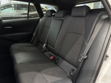 Toyota Corolla XII TS Kombi Facelifting 2.0 Hybrid Dynamic Force 196KM 2022 Toyota Corolla Comfort + Tech + Style / LED / Podg, zdjęcie 11