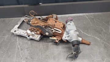 4D0905851 SLOUPEC VOLANT SPÍNACÍ SKŘÍŇKA AUDI A4 B5 94R