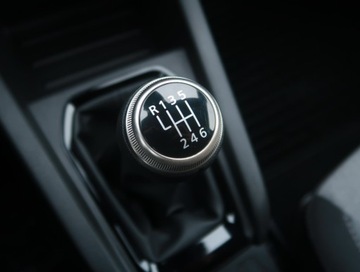 Renault Clio V Hatchback 5d Facelifting 1.0 TCe 90KM 2024 Renault Clio 1.0 TCe, Salon Polska, 1. Właściciel, zdjęcie 15