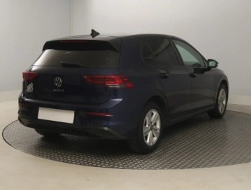 Volkswagen Golf VIII Hatchback 1.0 TSI 110KM 2020 VW Golf 1.0 TSI, Salon Polska, Klima, Klimatronic, zdjęcie 4