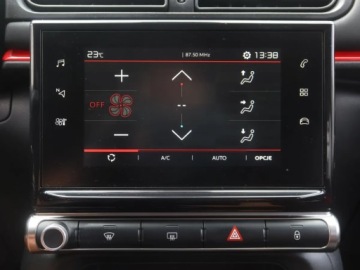 Citroen C3 III Hatchback 1.2 PureTech 110KM 2019 Citroen C3 1.2 PureTech, Salon Polska, Automat, zdjęcie 8