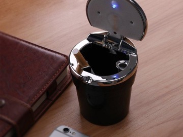 АВТОПЕПЕЛЬНИЦА СВЕТОДИОДНАЯ КОРЗИНА ВМЕСТО КРУЖКИ АВТОПЕПЕЛЬНИЦА ДЛЯ МУСОРА