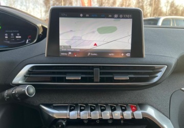 Peugeot 3008 II Crossover 1.2 PureTech 130KM 2019 Peugeot 3008 bezwypadekcrosswayledjak nowy 1.2 Benzyna 130KM, zdjęcie 16