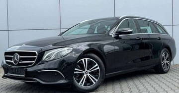 Mercedes Klasa E W213 Kombi 2.0 220d 194KM 2020 Mercedes-Benz Klasa E 4 Matic Automat Led Parktronic Kamera Navi Vir, zdjęcie 1
