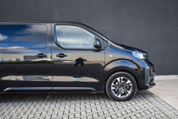 Opel Zafira D 2026 Opel Zafira Extra Long L2H1 Business AT8 2.2 180KM 2026, zdjęcie 11