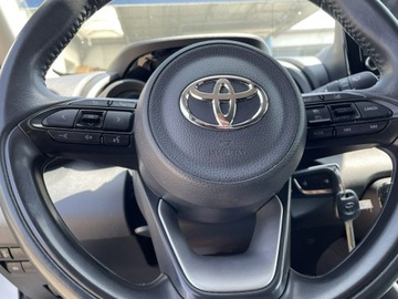 Toyota Yaris IV 2020 Toyota Yaris Hybrid 1.5 Active Salon PL 2021 FV 23, zdjęcie 18