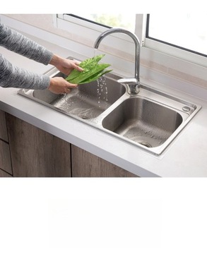 САМОКЛЕЯЩАЯСЯ ВОДОНЕПРОНИЦАЕМАЯ УПЛОТНИТЕЛЬНАЯ ЛЕНТА ДЛЯ ВАННОЙ КОМНАТЫ