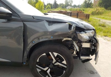 Peugeot 2008 II SUV Facelifting 1.2 PureTech 130KM 2024 Peugeot 2008 Okazja 1.2 Benzyna 130KM, zdjęcie 21