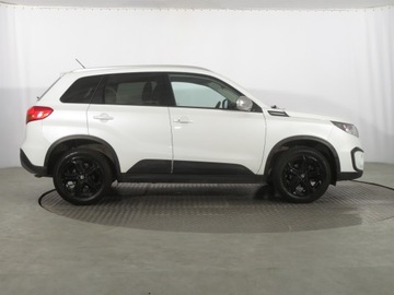 Suzuki Vitara III SUV 1.4 BOOSTERJET 140KM 2016 Suzuki Vitara 1.4 BoosterJet, Salon Polska, zdjęcie 5