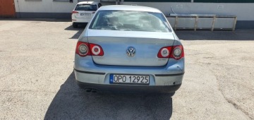 Volkswagen Passat B6 Sedan 2.0 TDI 140KM 2006 VW PASSAT 2.0 TDI 140 KM, zdjęcie 17