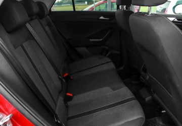 Volkswagen T-Roc I SUV Facelifting 1.5 TSI ACT 150KM 2022 Volkswagen T-Roc 1.5TSI 150KM Life DSG, Podgrzewane Fotele, Czujniki Parko, zdjęcie 11