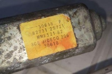 ZVEDÁK OKNO ZADNÍCH LEVÝCH DVEŘE NISSAN NAVARA (D22_) 827312S721 2.5L