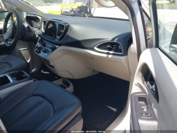 Chrysler Pacifica II 2024 Chrysler Pacifica Touring L 2024 3.6l 3.6 Benzyna 287KM, zdjęcie 9