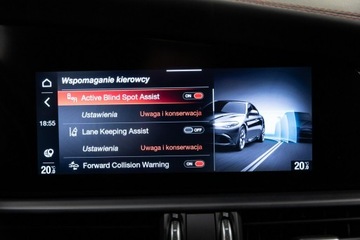 Alfa Romeo Giulia II Sedan Facelifting 2.9 Turbo 510KM 2022 Alfa Romeo Giulia Quadrifoglio 510 KM. FV 23%., zdjęcie 39