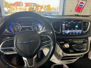 Chrysler Pacifica II 3.6 V6 291KM 2021 Chrysler Pacifica Lokalizacja : Włocławek, zdjęcie 26