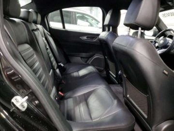 Alfa Romeo Giulia II Sedan Facelifting 2.0 Turbo 280KM 2020 Alfa Romeo Giulia 2020 r., 2,0L TI 2.0 Benzyna 280KM, zdjęcie 10