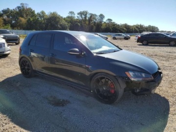 Volkswagen Golf VII 2017 Volkswagen Golf GTI S 2017 2.0 Benzyna 210KM, zdjęcie 4