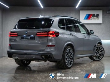BMW X5 G05 SUV Plug-In Facelifting 3.0 50e 490KM 2025 BMW X5 xDrive50e 489 KM PHEV - Pakiet M Pro - Kamera 360 - Hak Holowniczy, zdjęcie 5