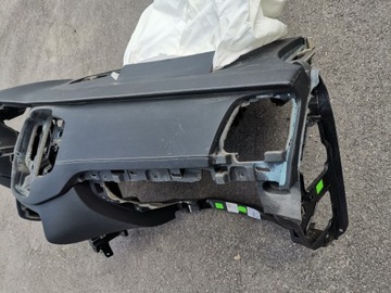 КОЖАНАЯ КОНСОЛЬ ПРИБОРНОЙ ПАНЕЛИ VOLVO XC90 II