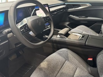 Renault Austral 2025 Od ręki - Techno 1.3 TCe mHEV 160KM / Pakiet Family, Face ID, zdjęcie 5