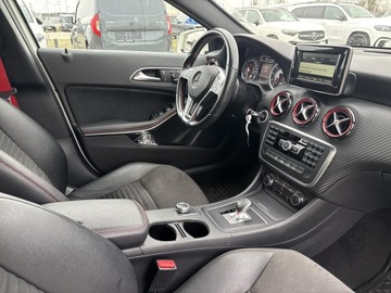 Mercedes Klasa A W176 Hatchback 5d AMG 2.0 45 AMG 360KM 2015 Mercedes-Benz A 45 AMG, zdjęcie 14