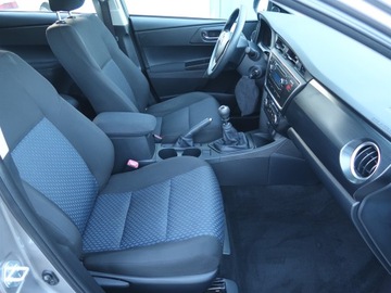 Toyota Auris II Hatchback 5d Dual VVT-i 100 99KM 2014 Toyota Auris 1.3 Dual VVT-i, Klima, Klimatronic, zdjęcie 8