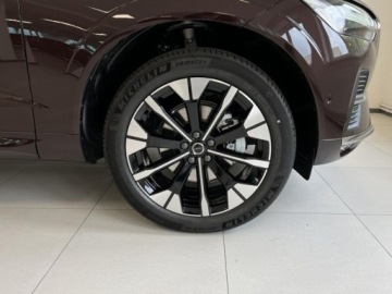 Volvo XC40 2026 VOLVO XC60 B5 B AWD Ultra Bright Suv 2.0 (264KM) 2026, zdjęcie 17
