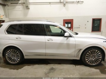 BMW X7 2024 BMW X7 Xdrive40i 2024 3.0 Benzyna 375KM, zdjęcie 5
