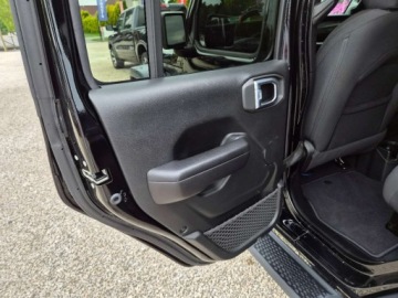 Jeep Wrangler IV 2020 Jeep Wrangler Jeep Wrangler Limited przebieg 25tys km zarejestrowany stan, zdjęcie 17