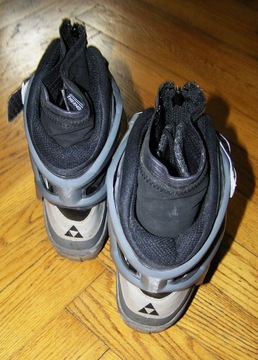 FISCHER RC5 SKATE system NNN ocieplenie THERMOFIT PANI rozm 39