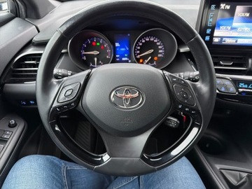 Toyota C-HR I Crossover 1.2L Turbo 116KM 2017 Toyota C-HR 1.2 T GPF Premium Toyota C-HR PREMIUM, zdjęcie 11