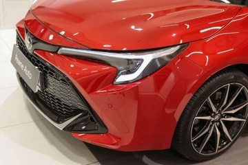 Toyota Corolla XII TS Kombi Facelifting 2.0 Hybrid Dynamic Force 196KM 2023 Toyota Corolla 2.0 Hybrid GR Sport Dynamic 2.0 Hybryda 197KM, zdjęcie 21