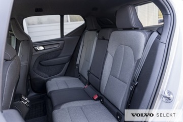 Volvo XC40 Crossover Facelifting 2.0 B4 197KM 2023 Volvo XC 40 Volvo XC40 B4 197KM FV23%-Gwaranacja12, zdjęcie 10