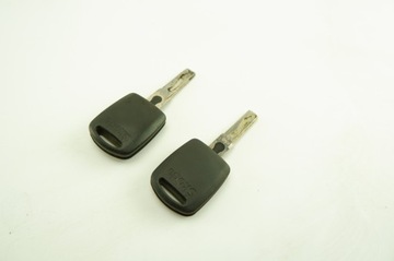 ВСТАВКА КЛЮЧА ЗАЖИГАНИЯ SKODA FABIA II 4B0905851C