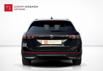 Volkswagen Passat B8 Variant Facelifting 2.0 TDI SCR 150KM 2024 Volkswagen Passat Variant R-Line 2.0TDI 150KM DSG WEBASTO Panorama IQ Mart, zdjęcie 3