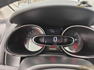 Renault Clio IV Grandtour Facelifting 0.9 TCe 90KM 2018 Renault Clio 0,9 TCE 90KM klima elektryka navi grz.fot.usb. oplacony 90KM, zdjęcie 21