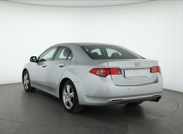 Honda Accord VIII Sedan 2.0 VTEC 156KM 2012 Honda Accord 2.0 i-VTEC, Xenon, Bi-Xenon, Klima, zdjęcie 3