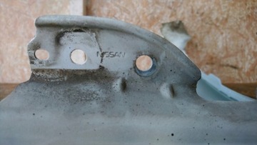BLATNÍK LEVÝ PŘEDNÍ NISSAN MICRA K12